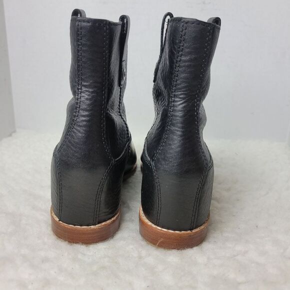 Cole Haan Zillie Women's Boots Size 6.5 B Black Leather Bootie N5664 Shoe - Picture 4 of 8